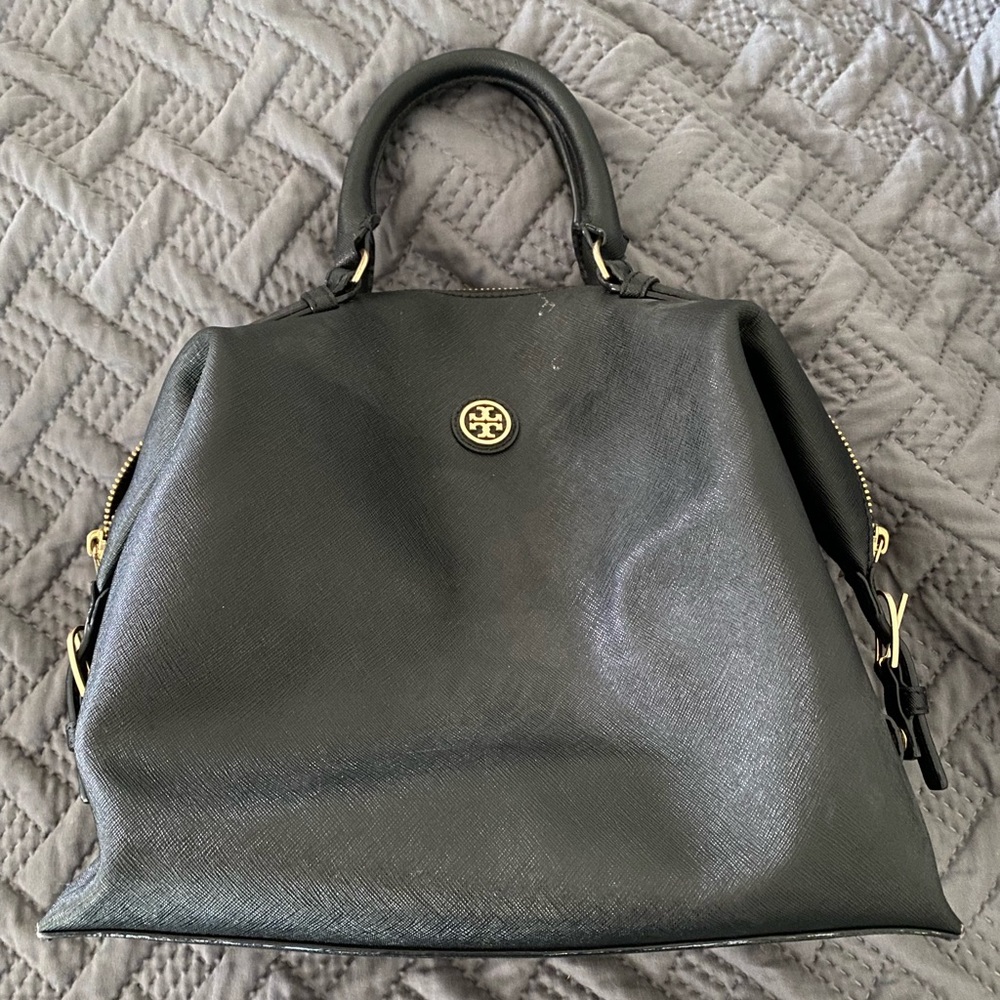 Black Tory Burch bag